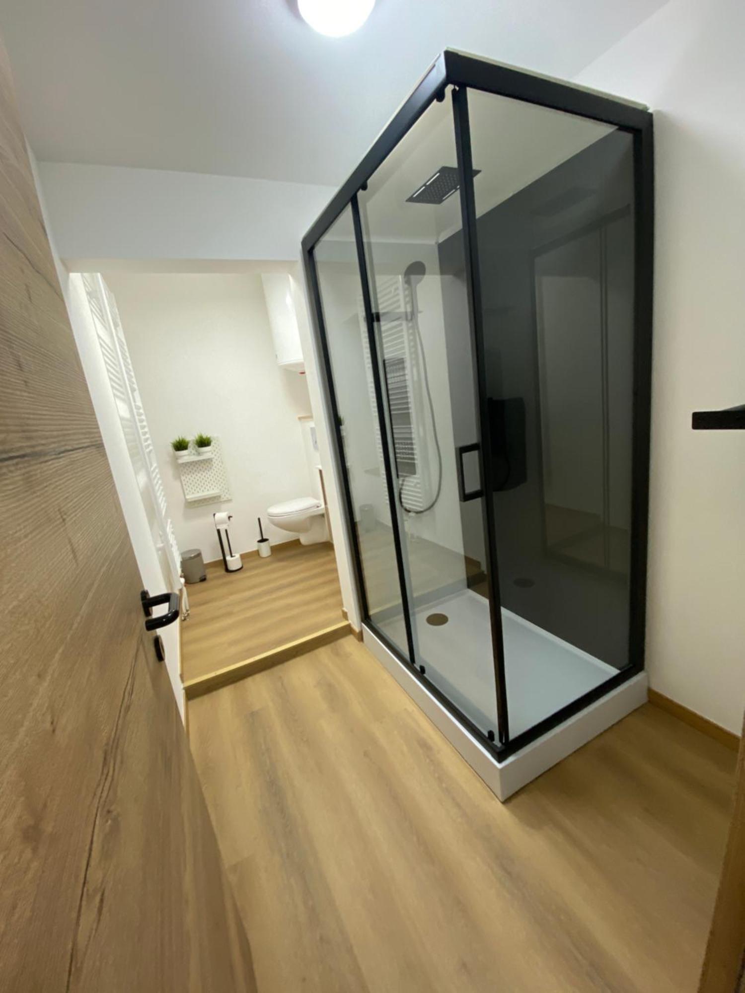 1-D011 Superbe Appartement Spacieux Tres Calme Charleroi Zewnętrze zdjęcie